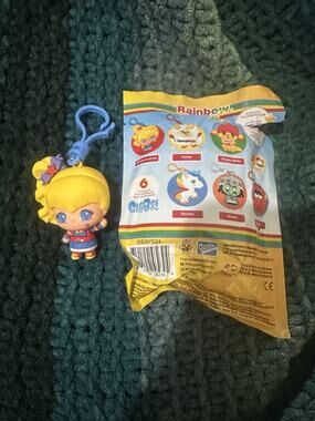 Rainbow Brite Cheebee Bag Clips TLS Toys Blind Bags Opened Rainbow Brite